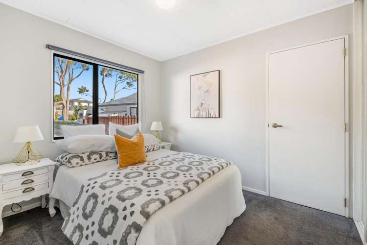 2/41 Barbados Drive Unsworth Heights_13