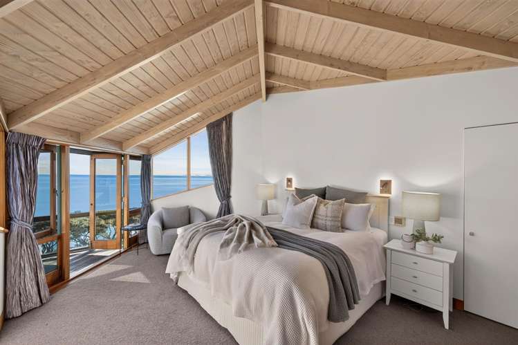 153 Beach Road Castor Bay_26