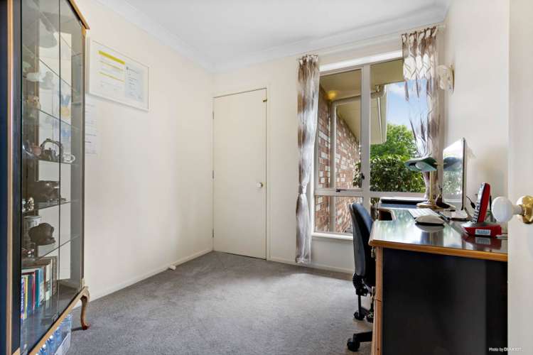 47 Roy Maloney Drive Henderson_13