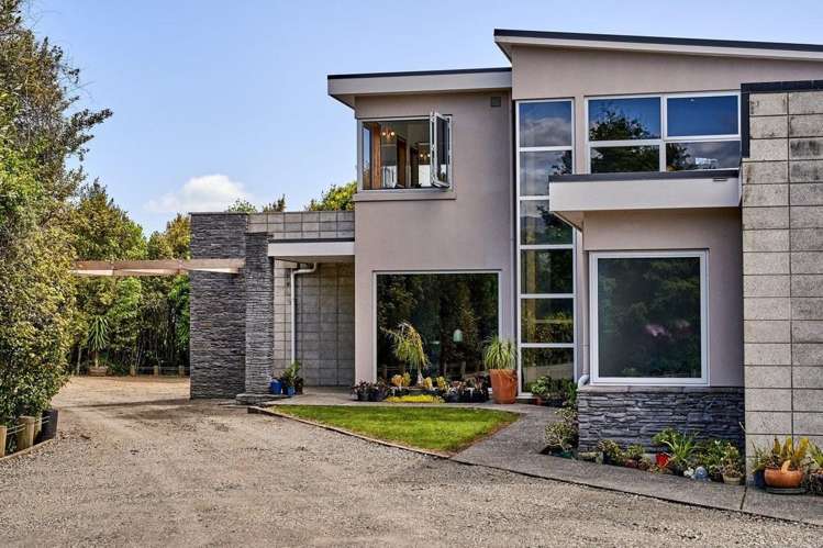 102 Kuku East Road Manakau_33