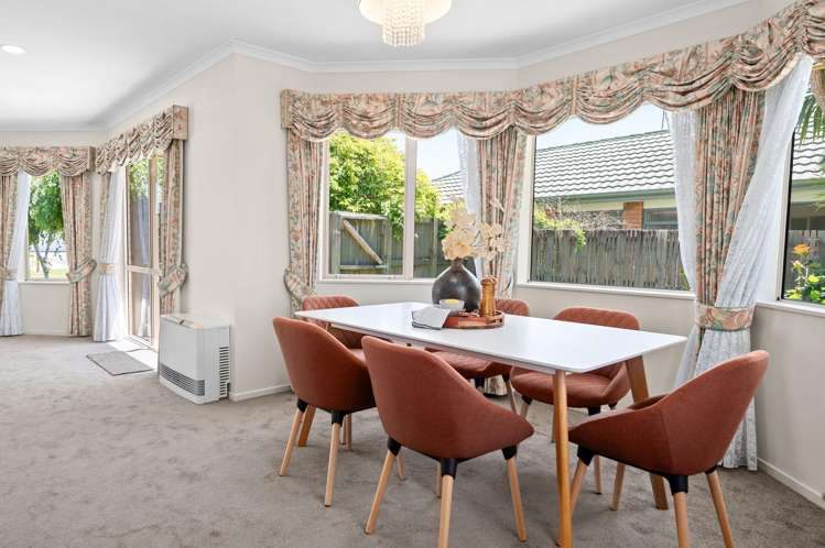 22 Cairns Crescent Rototuna_5