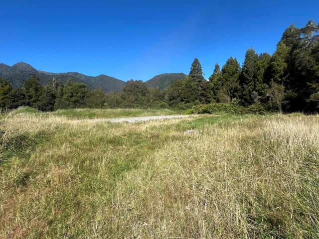 Semi Secluded Section in Franz Josef