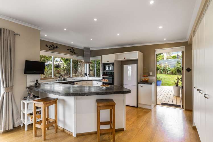 4 Short Street Surfdale_8