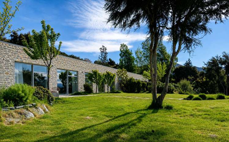 18 hidden hills Drive Wanaka_13