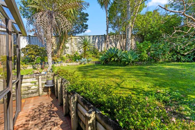 1/11a Agincourt Street Glenfield_23