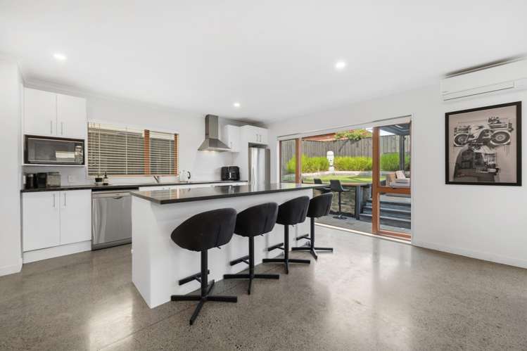 29 Baverstock Road_4