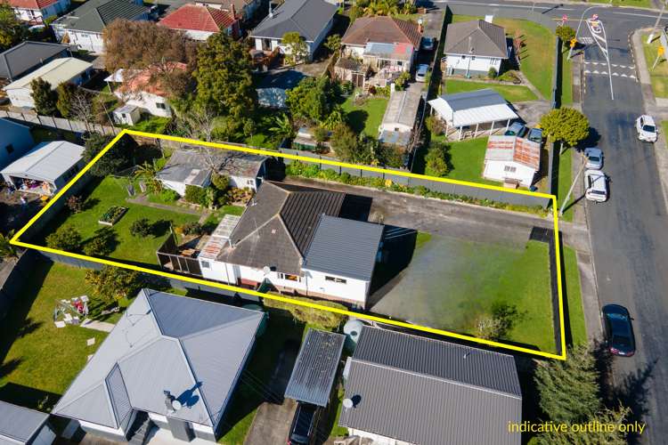 54 Amberley Avenue Te Atatu South_27