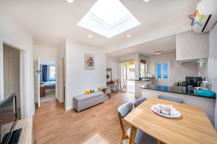 18 Kauri Street Miramar_1