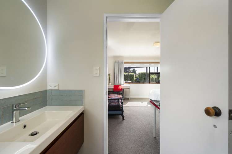 61 Turitea Road Fitzherbert_10