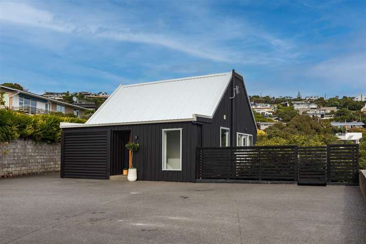 1/146 Soleares Avenue Mount Pleasant_14