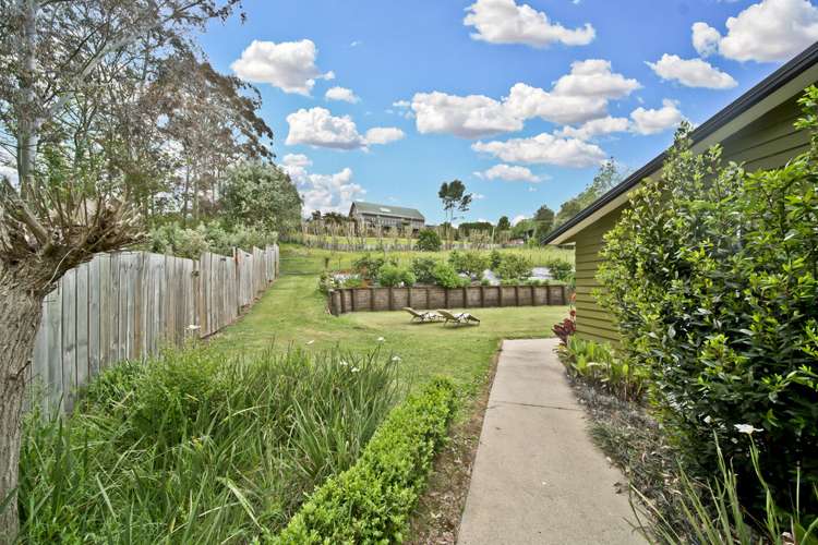 Garden path and planting at 1/625 Peacockes Road · archived listing