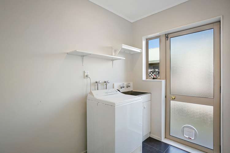 3 Hilliard Place Leamington_14