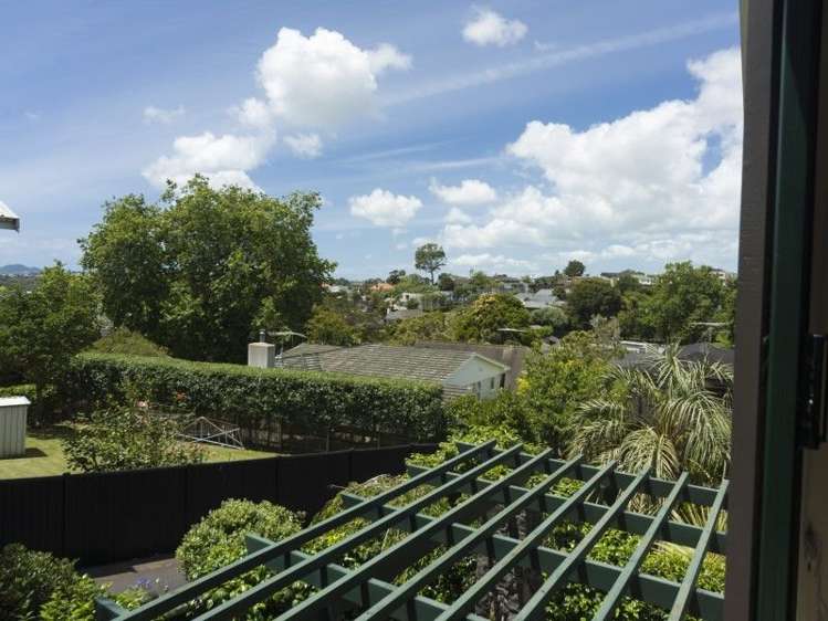 15b Chatfield Place Remuera_14