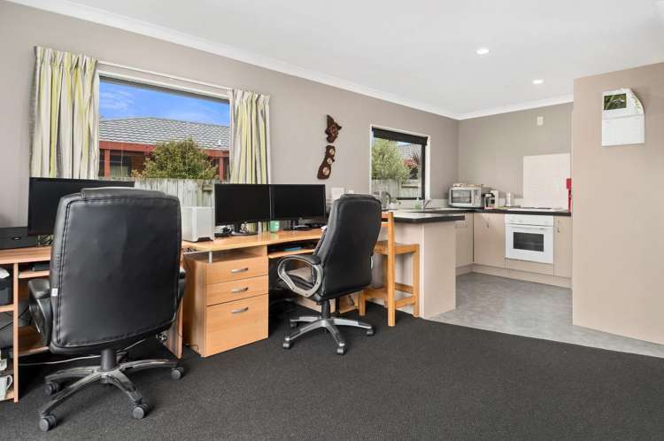 43 Lisa Place Brookfield_12