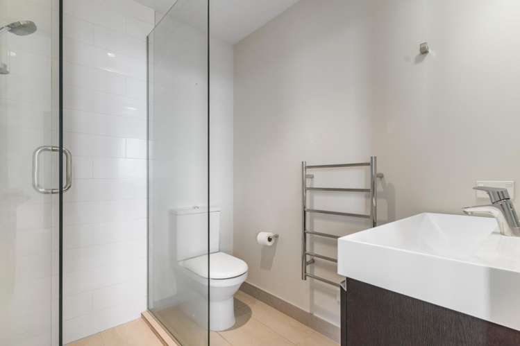 403/8 Nugent Street Grafton_13