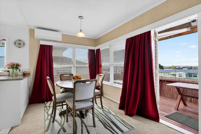 1/2 Tye Road Hillcrest_3