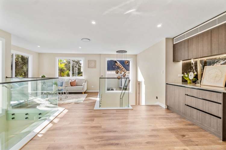 9C Olwyn Place Greenhithe_27