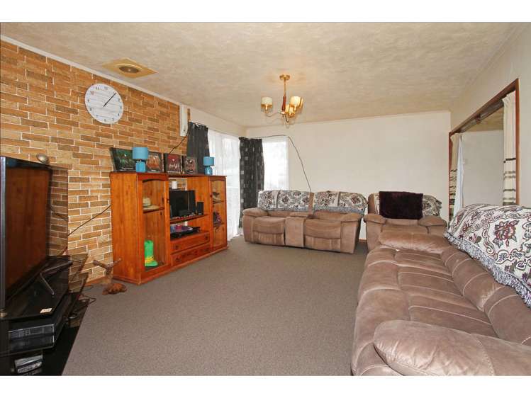 40 Yearsley Place Manurewa_7