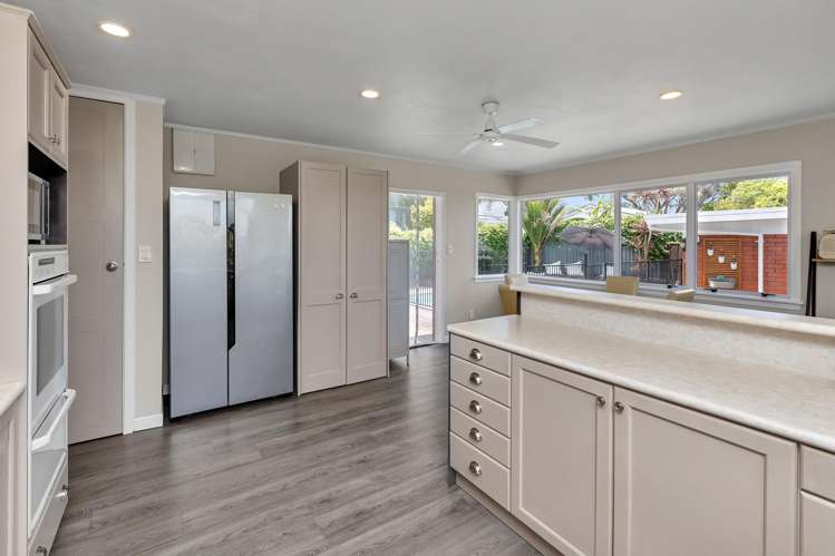 13 Kowhai Park Road Maunu_14