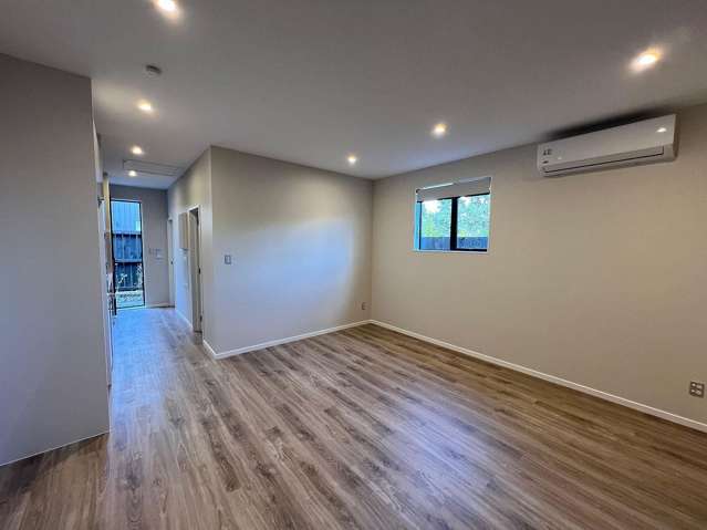 9/88 Gloria Te Atatu Peninsula_2