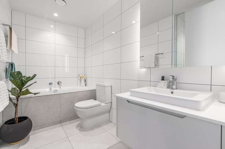 205/223B Green Lane West Epsom_17