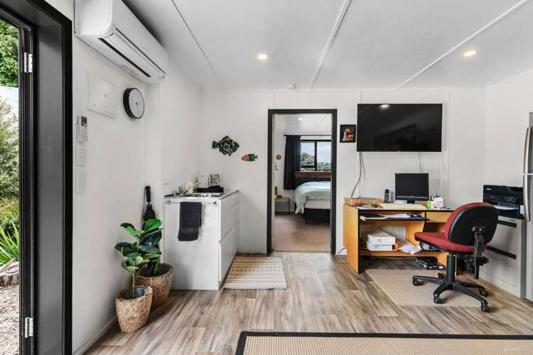 6 Tram Gully Road Awhitu_22