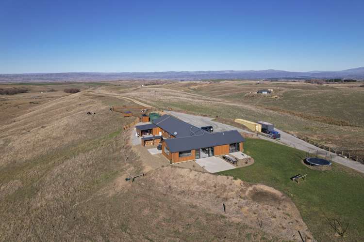 14 Crawford Lane Waikerikeri_23