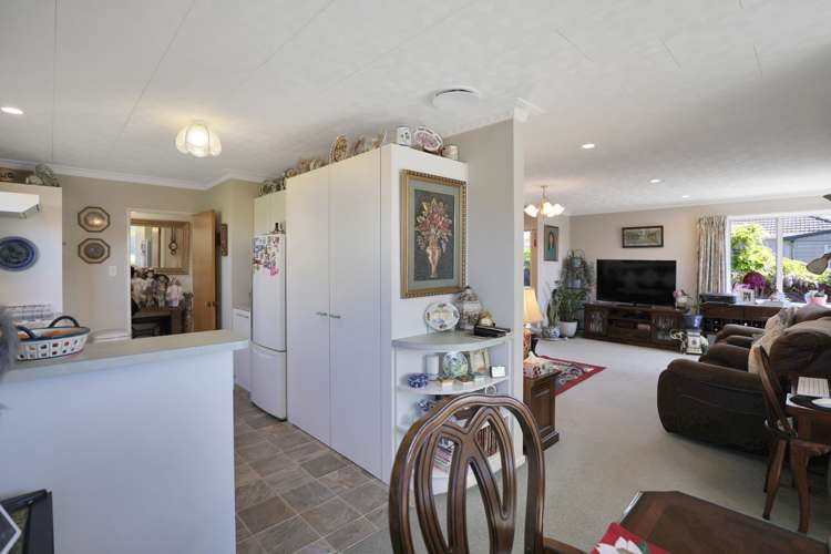 41 Reid Crescent Allenton_4