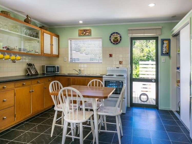 9 Thompson Place Anakiwa and Surrounds_7