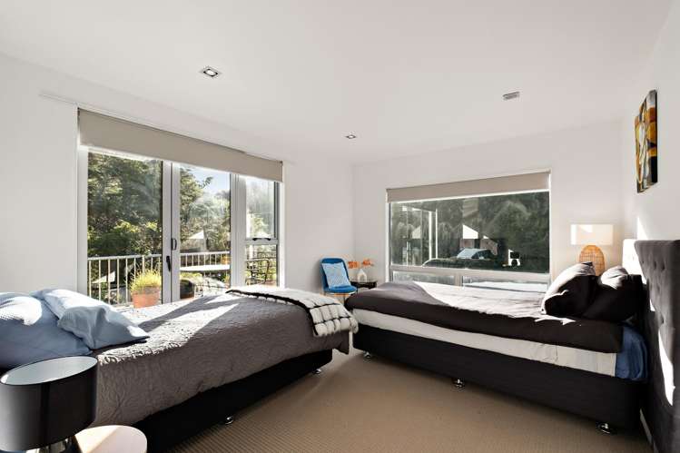 2/17 Blackbridge Road Wadestown_12