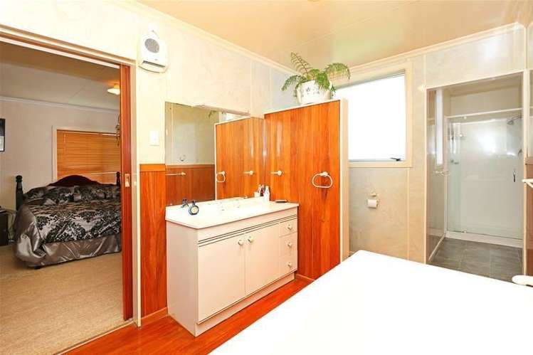 9 Manu Road Okaiawa_10