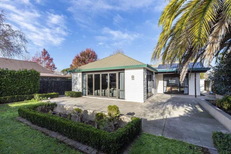 52 Parkstone Avenue_0