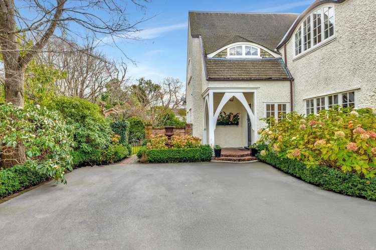 43 Holmwood Road_4