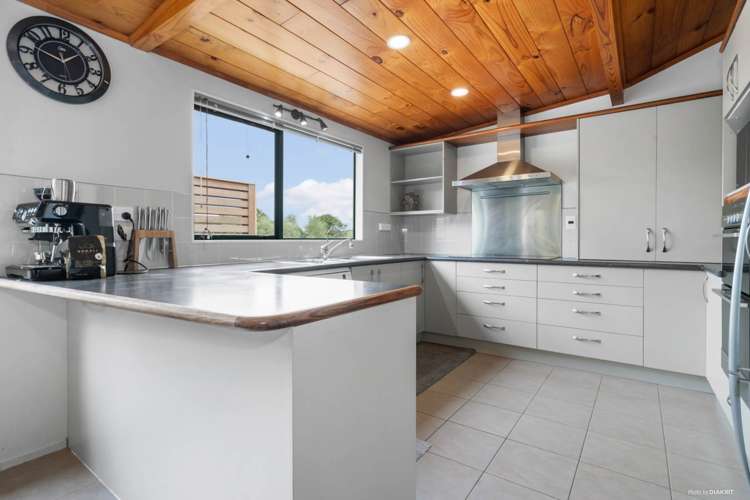 7 Pinnacle Hill Road Mangatawhiri_11