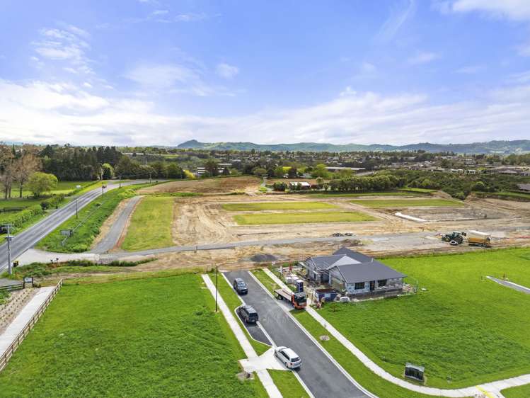 3798 Cambridge Road Leamington_19