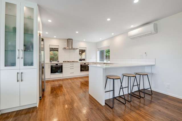 8 Rakau Views Orewa_4