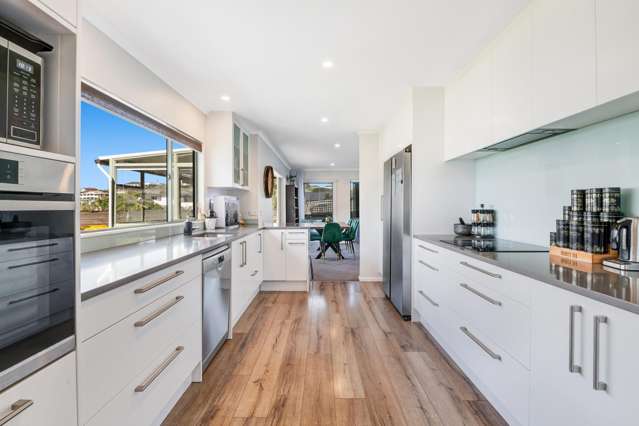 26 Waldorf Crescent Orewa_4