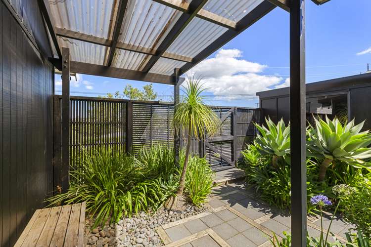 26 Main Road Raglan_19