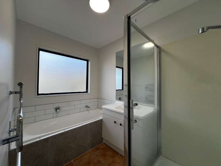 1a Romulus Place Totara Vale_7