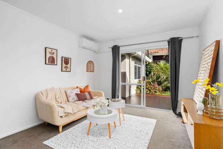 20 Penguin Drive Murrays Bay_7