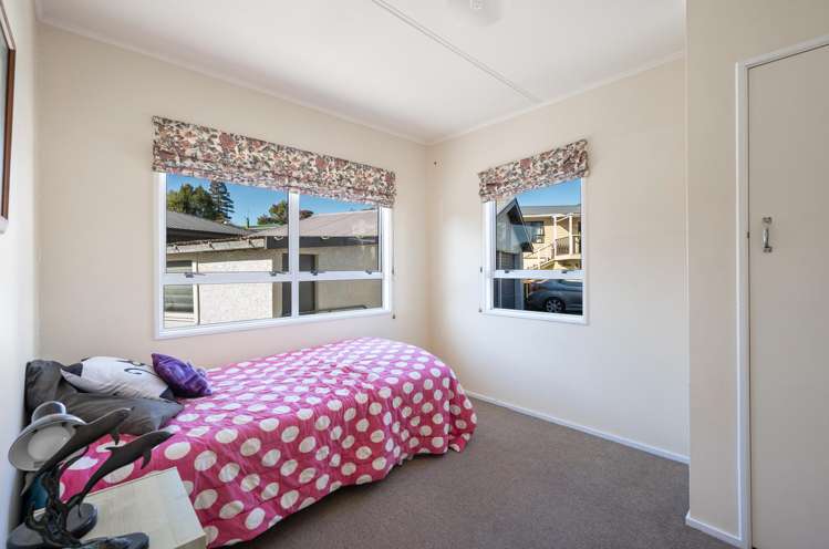 34 and 34a Crescent Street Richmond_12