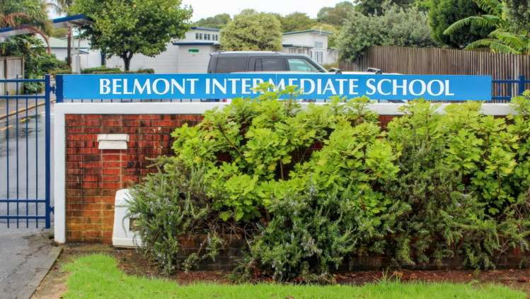 1/9 Corrella Road Belmont_22