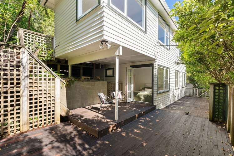 152 Helston Road Paparangi_13