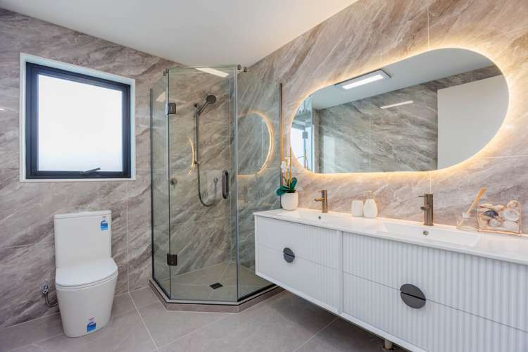 2A-D Salamanca Road Sunnynook_9