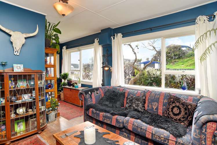 43 Batten Grove The Pines Beach_13