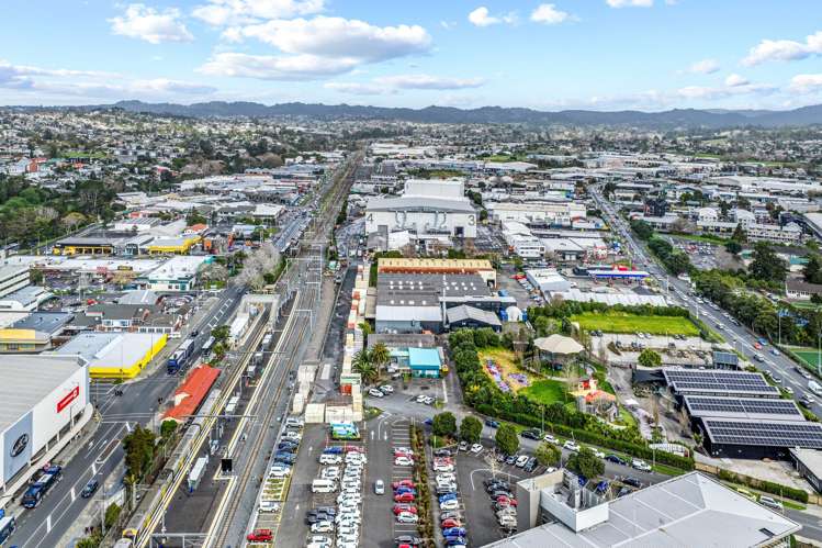 2 Smythe Road Henderson_3