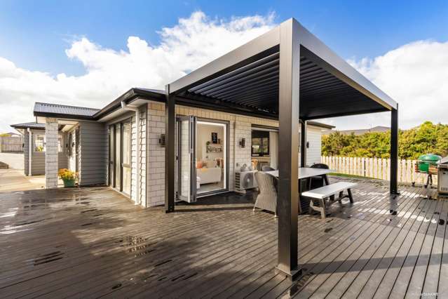 Modern Coastal Living at Glenbrook Beach!
