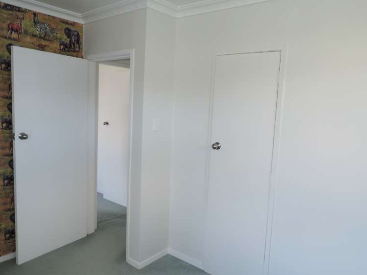 8 Pelorus Street Glenview_14