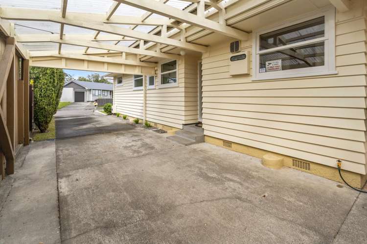 9 Snell Grove Clouston Park_23