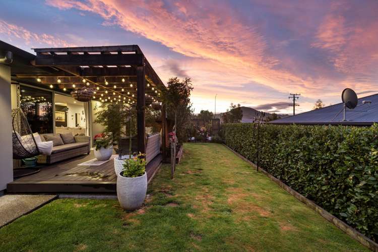 3 Trudi Place Green Island_18